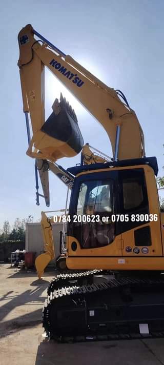 A picture of Komatsu newly imported excavator