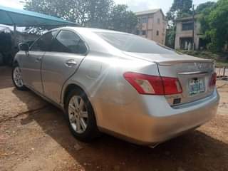 A picture of 2008 Toyota Lexus Ex350 V6