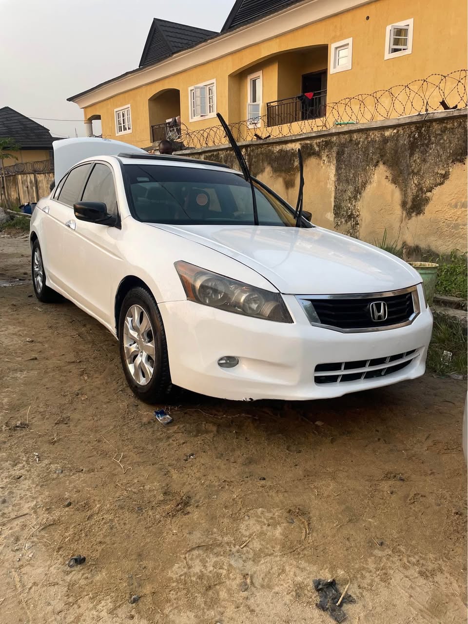A picture of Honda accord 2010 foreign used