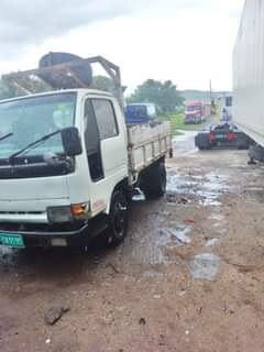 used nissan atlas