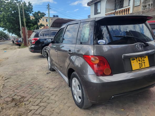 A picture of Toyota ist