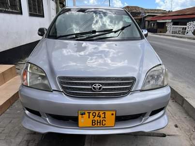 toyota nadia