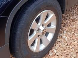 A picture of 0758125690 Tiguan 2010