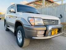 A picture of Toyota Prado