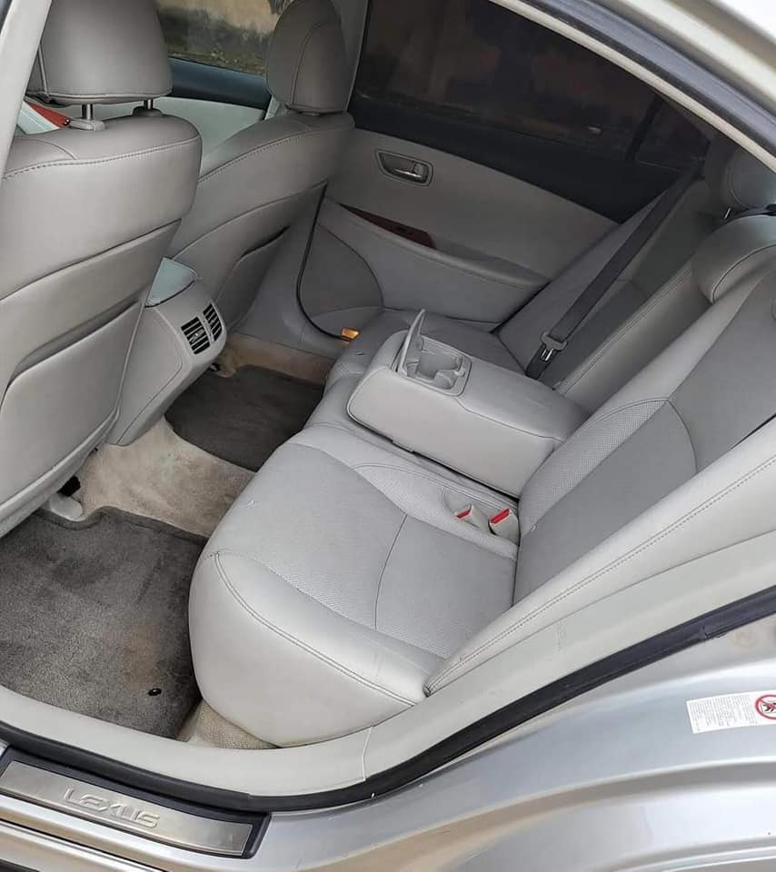 A picture of Lexus ES350