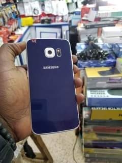 A picture of Galaxy S6 240k