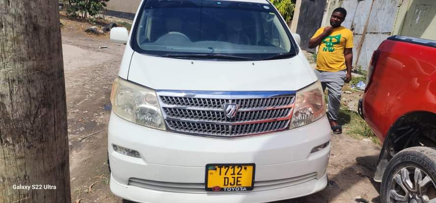 toyota alphard