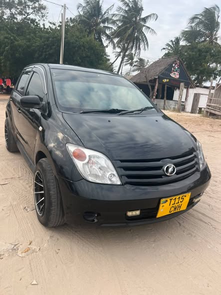 A picture of Toyota ist
