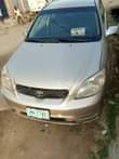 A picture of Niga used Toyota matrix
