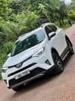 A picture of RAV4 2015 push to start