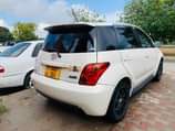 A picture of Toyota Ist gari kali saaana Bei ml 9 No 0718466767