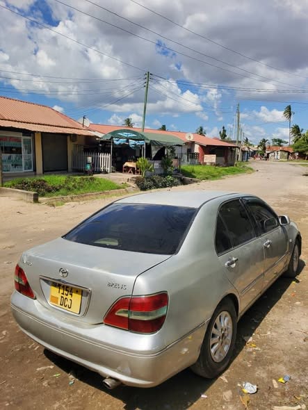 A picture of TOYOTA BREVIS FORSALE