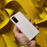 A picture of samsung Galaxy S20FE