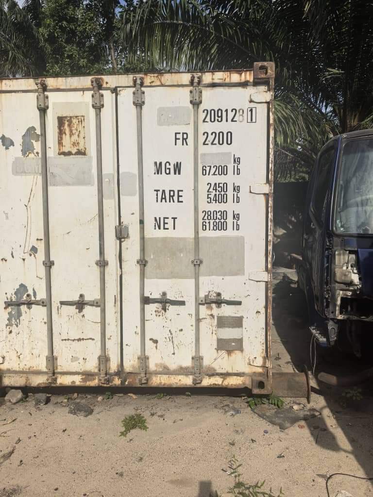 A picture of Container 20 20