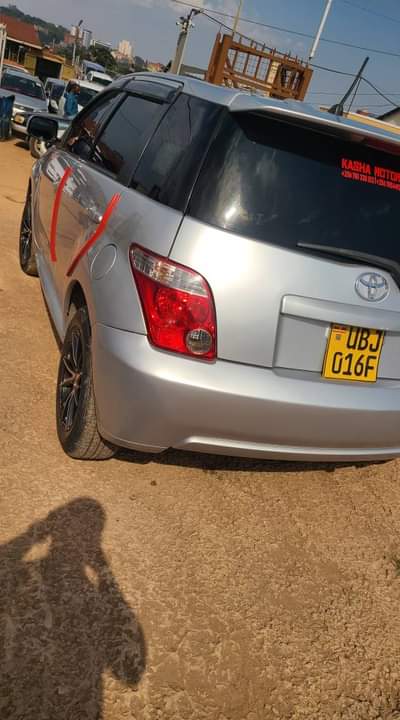 A picture of Toyota IST 2006 model