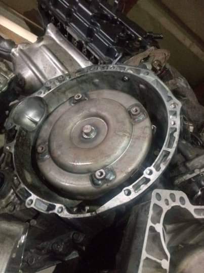 A picture of Complete gearbox and parts