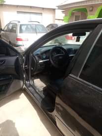 A picture of Sharp Hyundai for sale with everything blessed