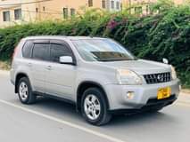 A picture of Nissan extrail