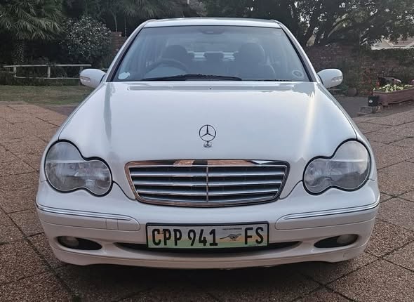 mercedes benz c180