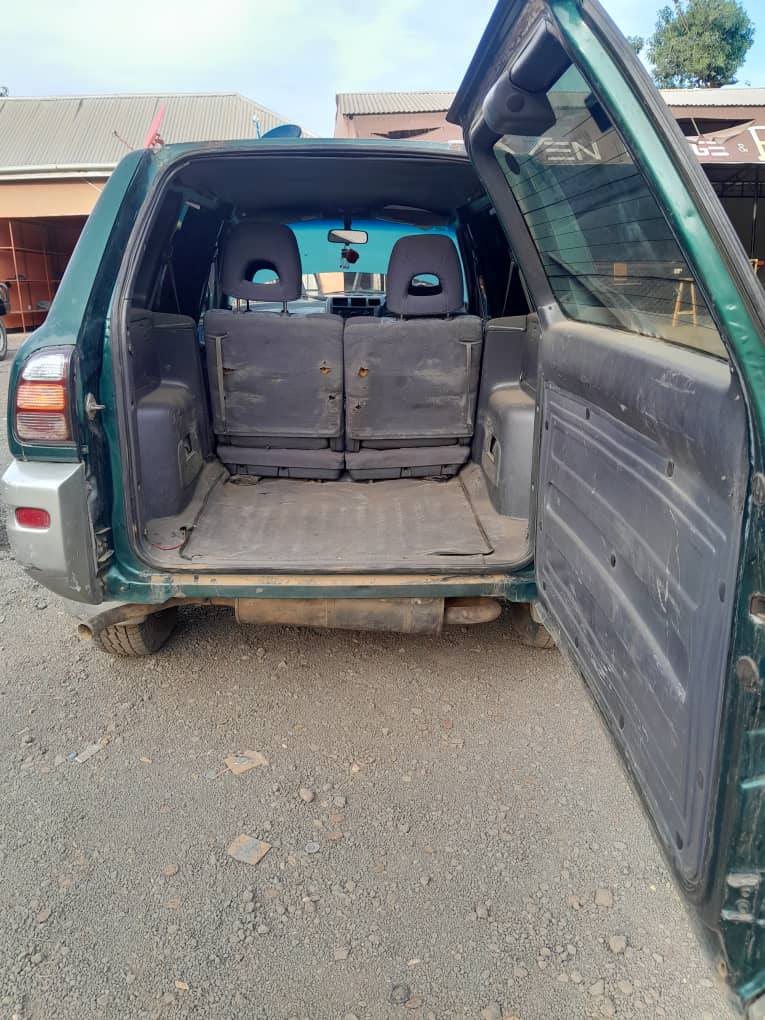 A picture of TOYOTA RAV4