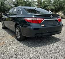 A picture of TOYOTA CAMRY SE V4
