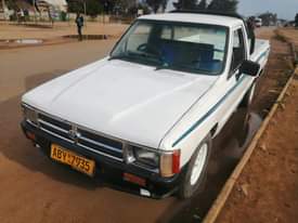 used toyota hilux