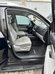 A picture of 2018 Toyota Sequoia still cleaner than Belgium Bought as Brand