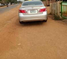 A picture of Clean es Lexus 350 Well maintained