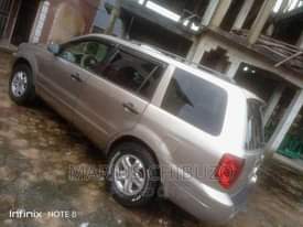 A picture of Honda s pilot engine top notch Air condition cooking like