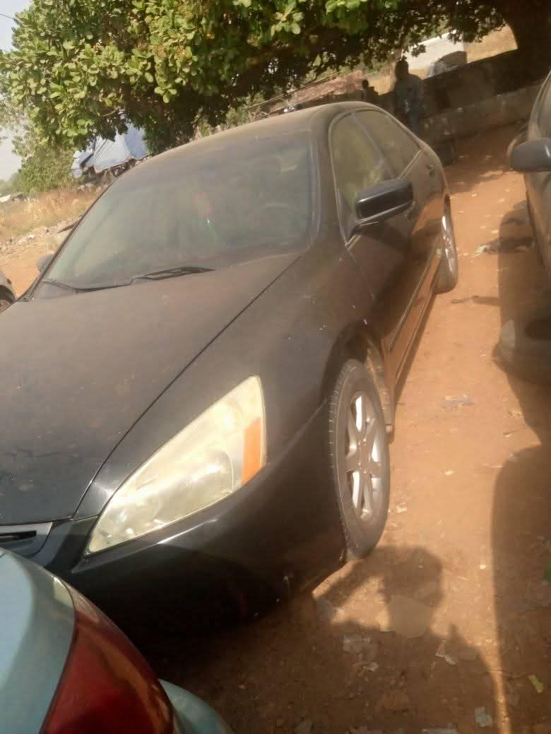 A picture of 2002 Honda Accord available for sale.