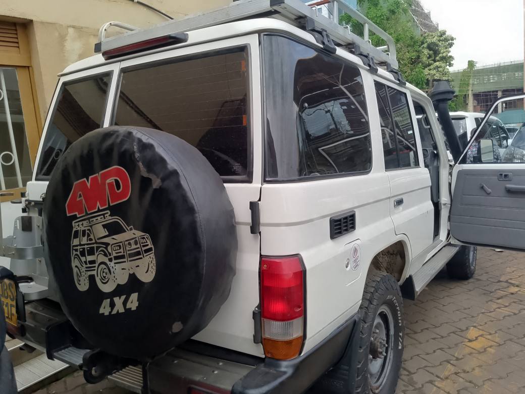 A picture of Toyota Land Cruiser Hardtop Model 2017 Diesel Engine Manual transmission