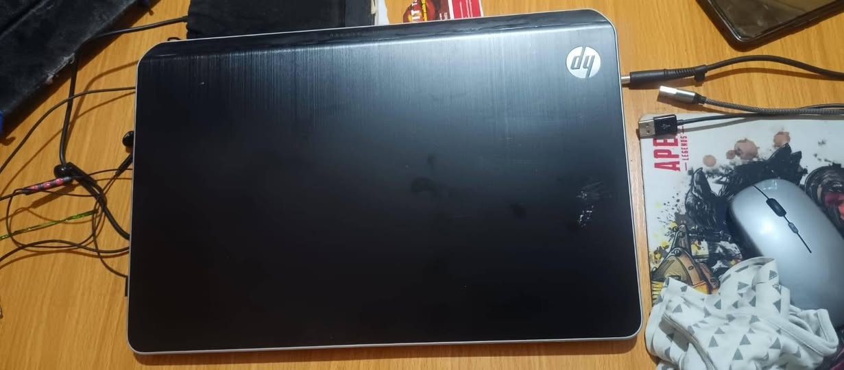 A picture of HP ENVY M6 Intel core i7 laptop