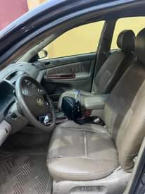 A picture of 2004 Toyota big daddy xle