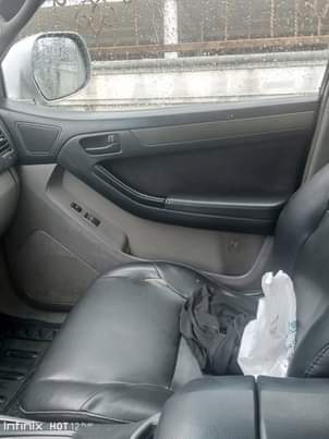 A picture of 2005 Toyota 4runner