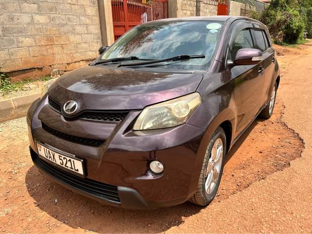 A picture of  22M Toyota IST model 2007 0705176582.