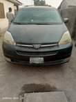 A picture of Toyota Sienna 05 Excellent condition
