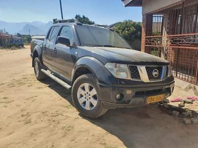 used nissan navara