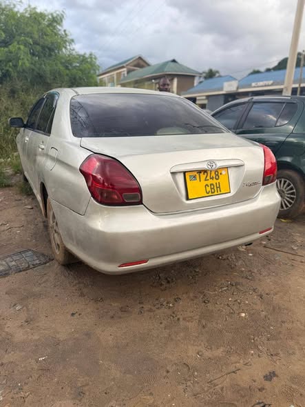 A picture of Toyota verosa