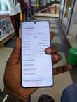 A picture of Cracked samsung s21 utra 128gb storage 12gb ram 800k negotiablecall
