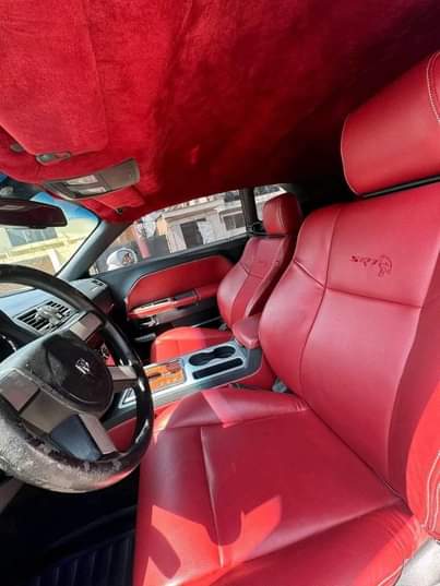 A picture of A dodge car