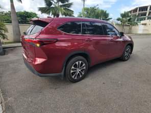 A picture of 2022 Toyota Highlander XLE foreign price 65M Location Abuja 08160229978