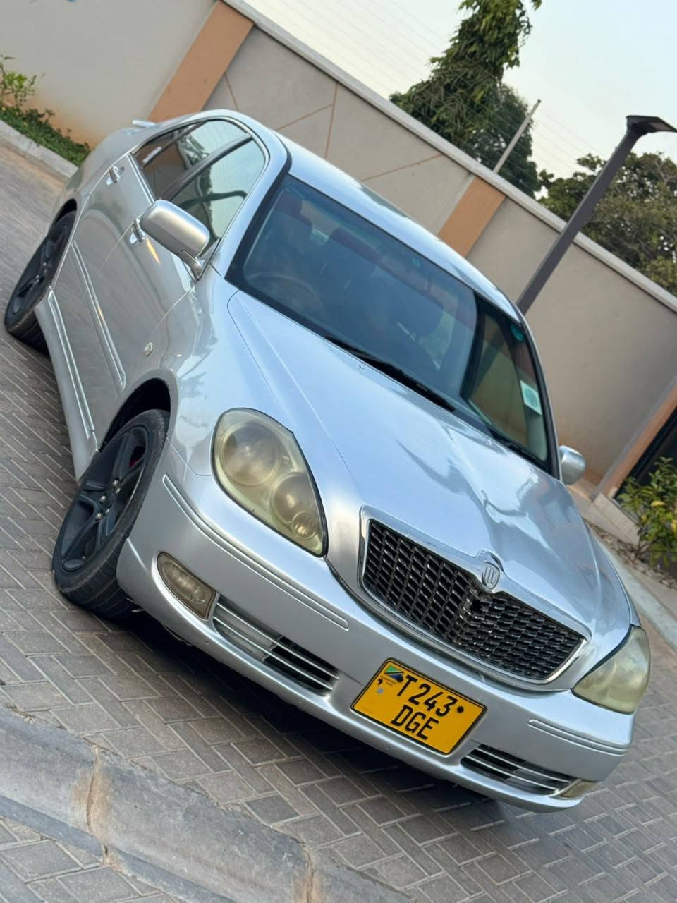 A picture of TOYOTA BREVIS