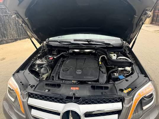 A picture of TOK Mercedes Benz GLK 350 FULL OPT
