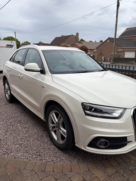 audi q3