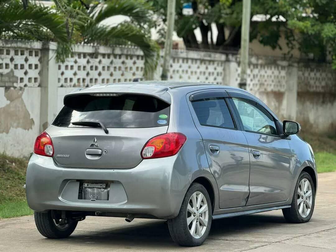 A picture of 2015 Mitsubishi mirage