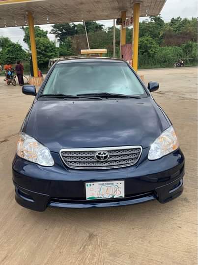 A picture of Clean Nigeria used Toyota Corolla 04 just buy and drive