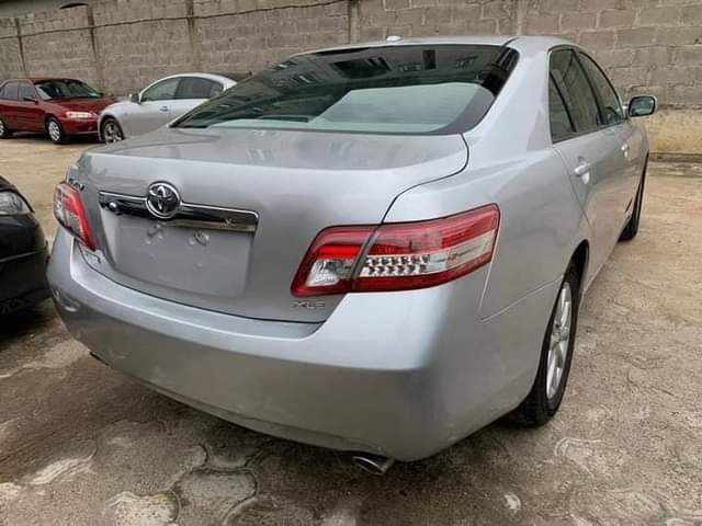 A picture of 2010 Toyota Camry 07036919566