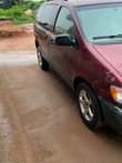 A picture of 2001 Toyota Siena first