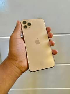 A picture of iphone 11 pro max