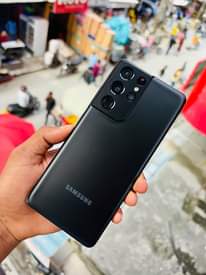 A picture of Samsung S21 ultra